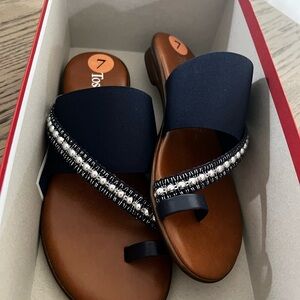 Comfort flat sandals